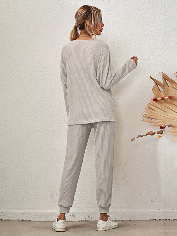 Women's Long-Sleeve Relaxed Fit Lounge Set – Soft Knit with Pockets