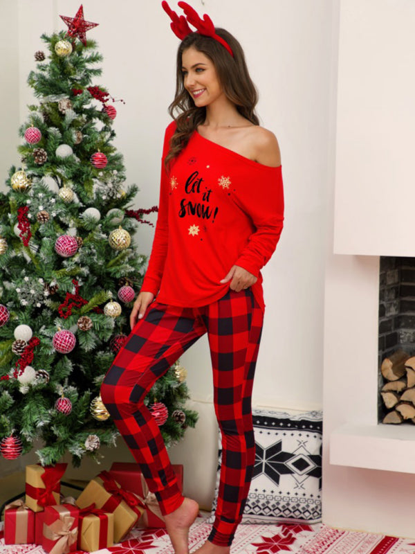 Christmas Plaid Off-Shoulder Pajama Set – Cozy Knit Cotton Blend Loungewear
