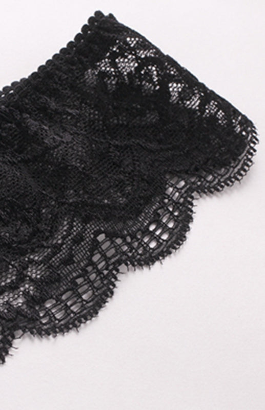 Floral Lace Low-Rise Thong – High Stretch Nylon Knit Panties