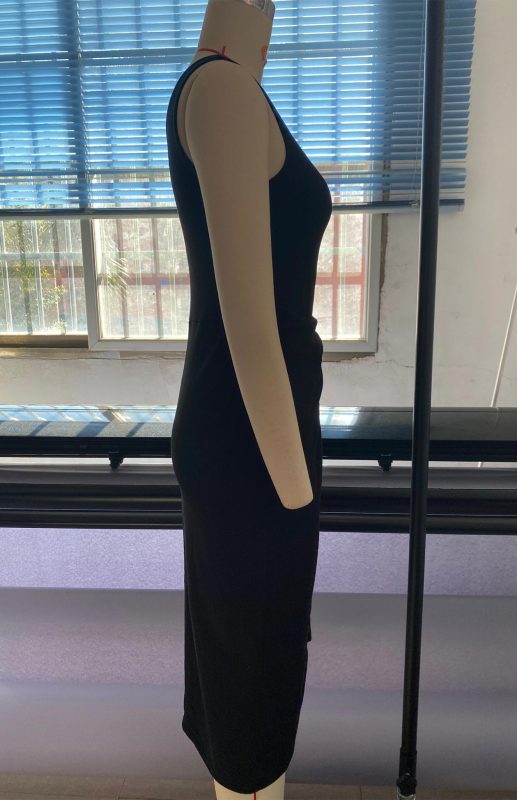 Retro Sleeveless Midi Dress with U-Neck & Self-Tie Waist – Spring Summer Essential