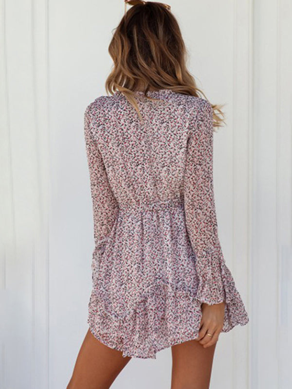 Romantic Floral V-Neck Dress – Long Flared Sleeves & Waist Cinch