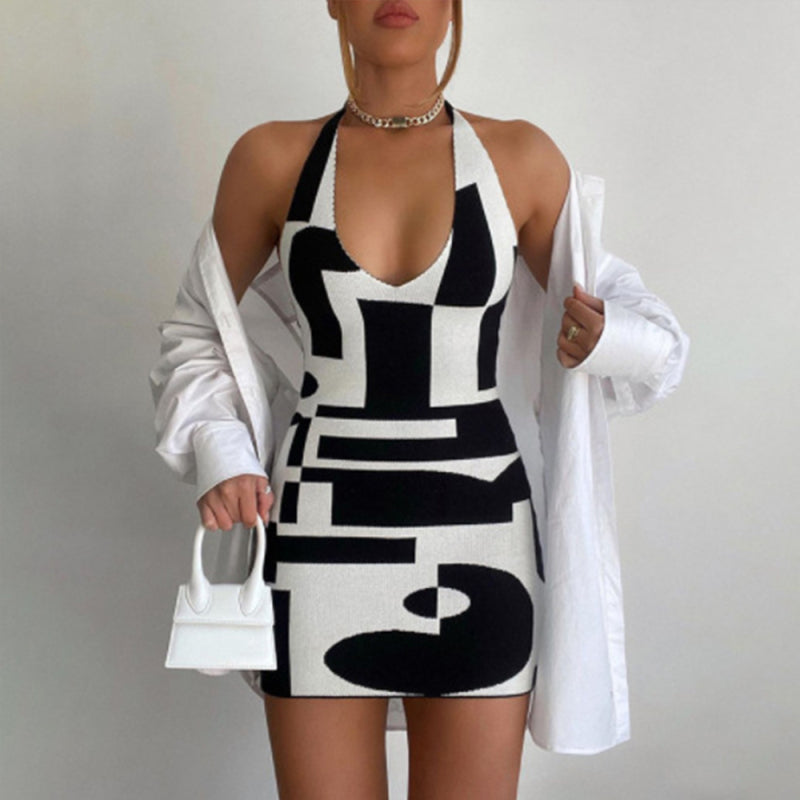 Contrasting Color Halter Neck Backless Mini Dress – Sleek & Sexy Fit