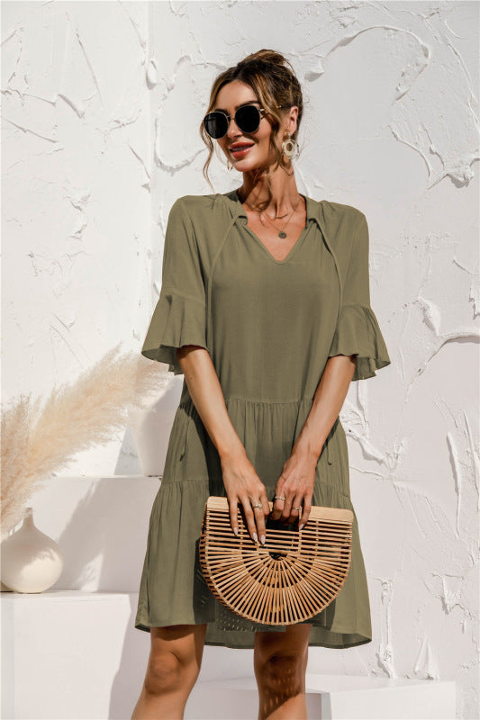 Floral V-Neck Trumpet Sleeve Dress – Lightweight Woven Cake Style