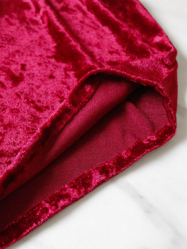 Velvet V-Neck Two-Piece Lingerie Set – Soft Sleepwear for Women