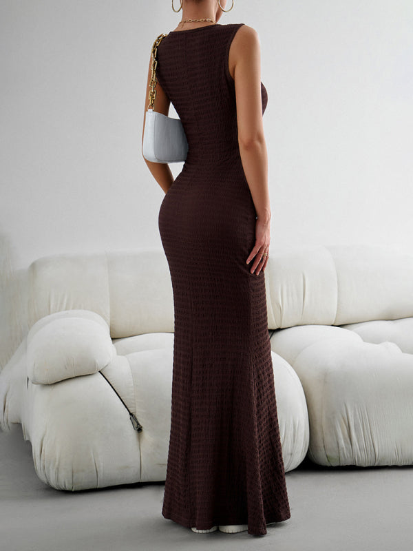 Slim Knitted Vest Dress – Elegant Sleeveless Bodycon for All Seasons