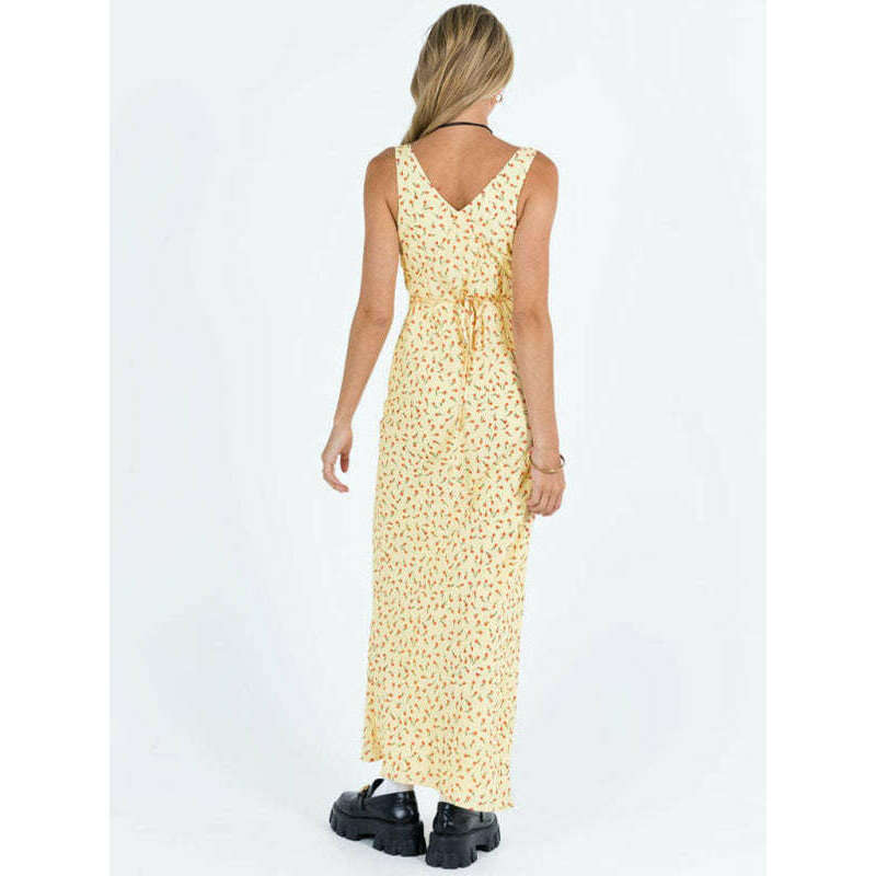 polka-dot-sleeveless-v-neck-fishtail-midi-dress-–-summer-casual-fitsmiling-maria---everything-for-women-34649780