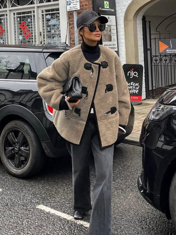 كارديغان مزيج الكشمير مع تفاصيل مشبك معدني