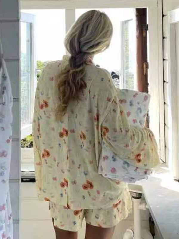 Printed Long-Sleeve Pajama Set with Slit Top & Knit Shorts – Cozy Loungewear