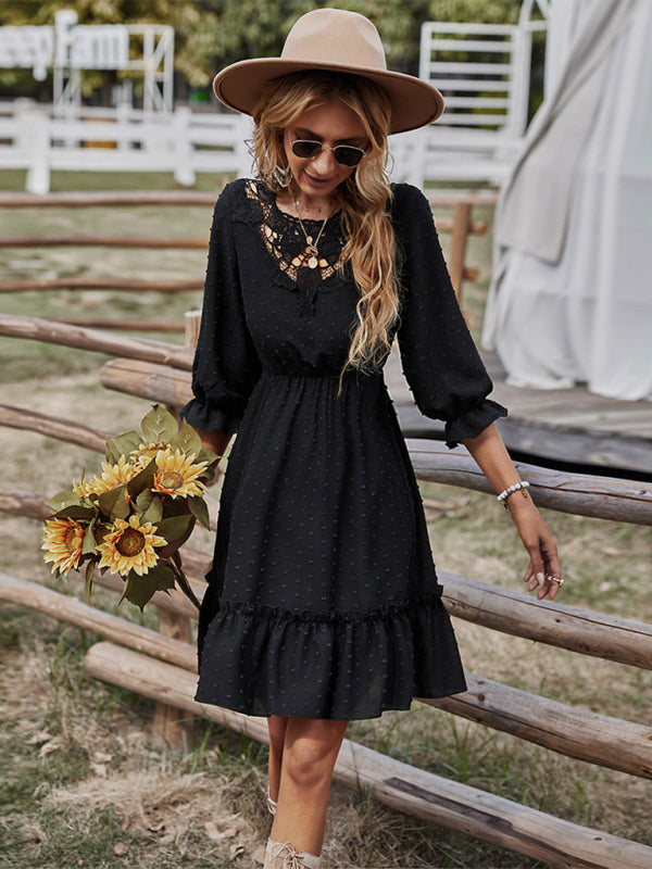 Lace Patchwork Slimming Dress – Elegant Waist-Defining Style for Spring & Summer