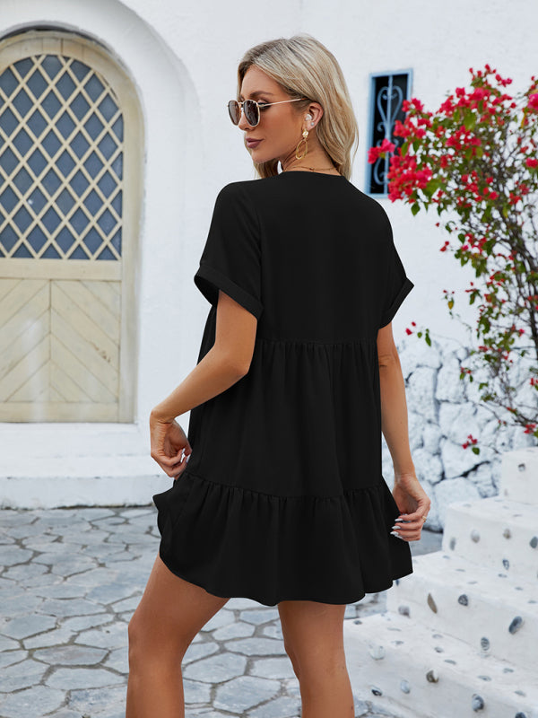V-Neck Pleated Midi Dress – Short Sleeves & Flowy Fit for Everyday Style