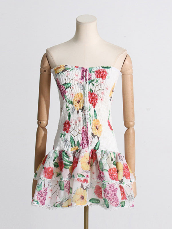Printed Halterneck Slim-Fit Mini Dress – Romantic Spring-Summer Style