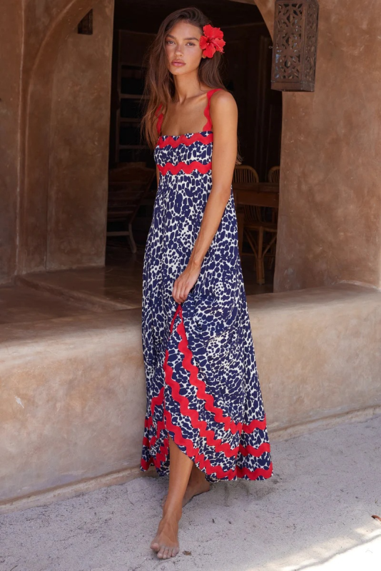 Romantic A-Line Floral Sling Dress – Lightweight Fit for Beach & Vacation