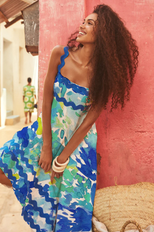 Romantic A-Line Floral Sling Dress – Lightweight Fit for Beach & Vacation