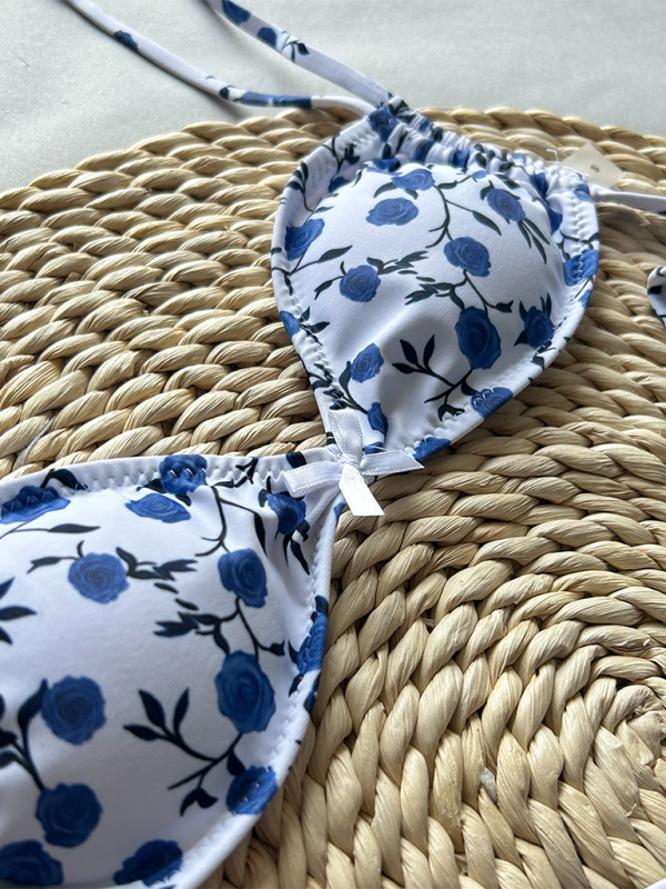 Floral Print Two-Piece Bikini Set – Moderate Coverage & Stretch Fit