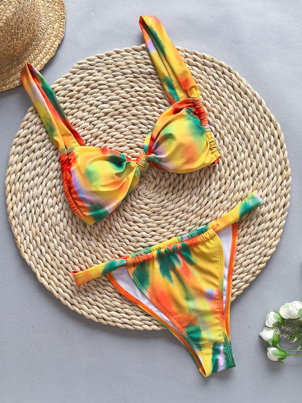 Strappy Floral Bikini Set – Deep V Neck & Moderate Stretch Fit