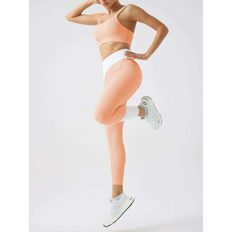 recycled-contrast-yoga-vest-with-built-in-brasmiling-maria---everything-for-women-34688815