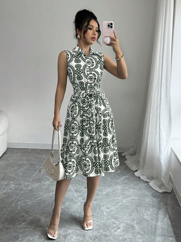 Fashionable off-shoulder waist-binding green printed sleeveless dress