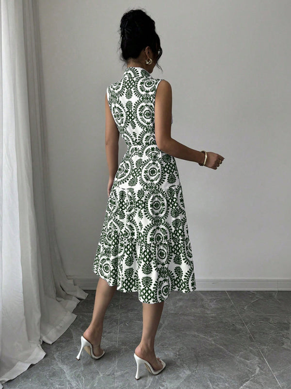 Fashionable off-shoulder waist-binding green printed sleeveless dress