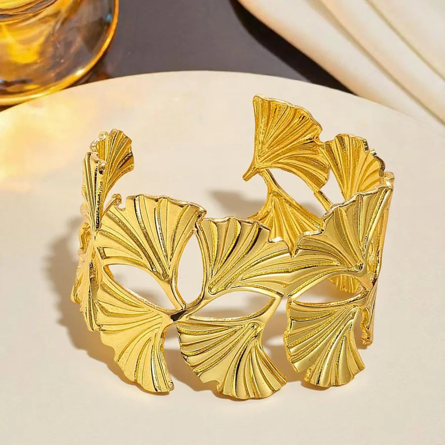 18K Gold PVD Geometric Stainless Steel Bracelet Average Size Gold MX070