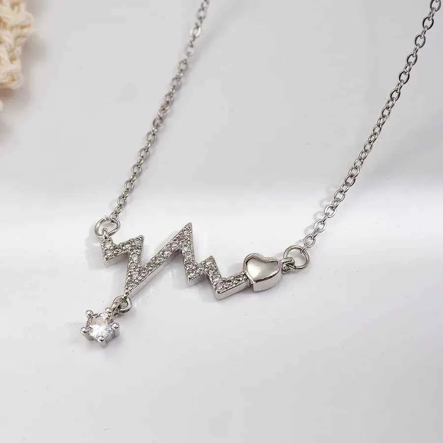 18K Gold Heart Necklace with Zircon