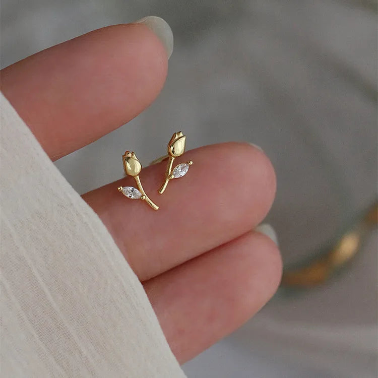 925 Sterling Silver Tulip Flower Stud Earrings Yellow Gold Height 8.5mm