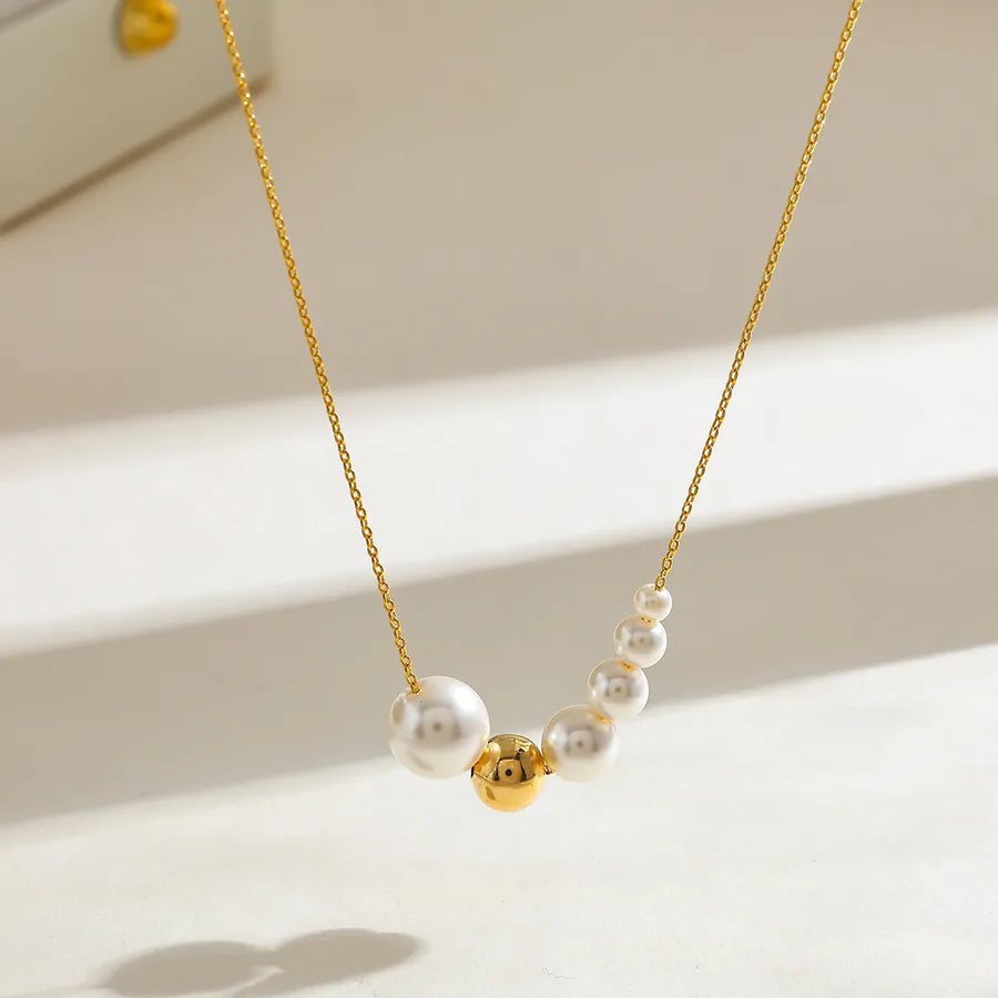 Elegant Gold-Plated Pearl Chain Necklace