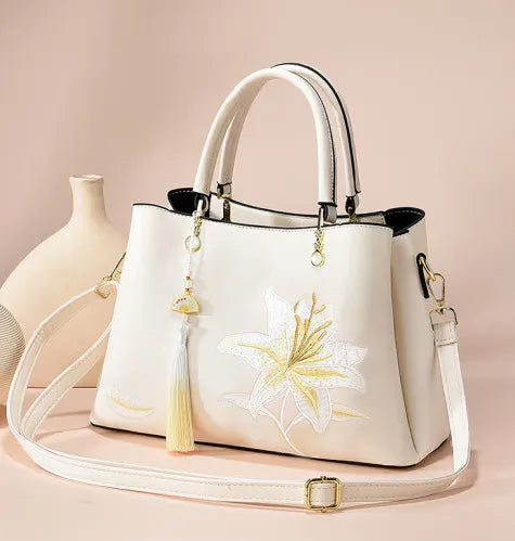 Embroidered Floral Shoulder Tote for Women Tassel Style (excluding Scarf)