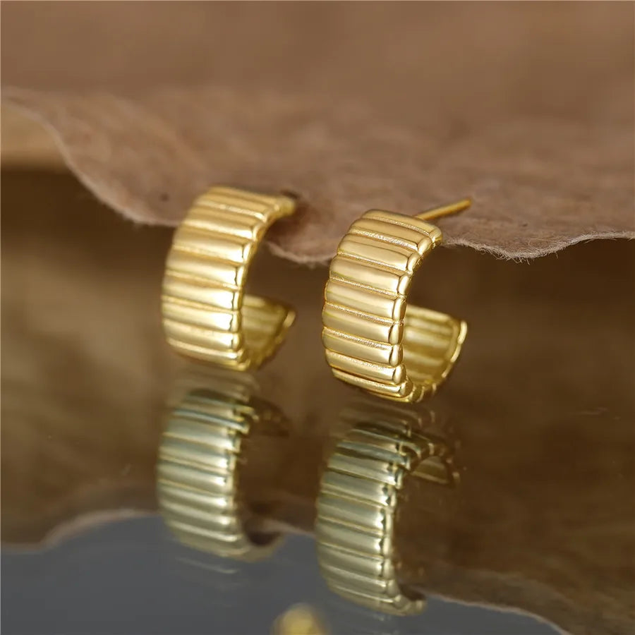 925 Sterling Silver Geometric Stud Earrings