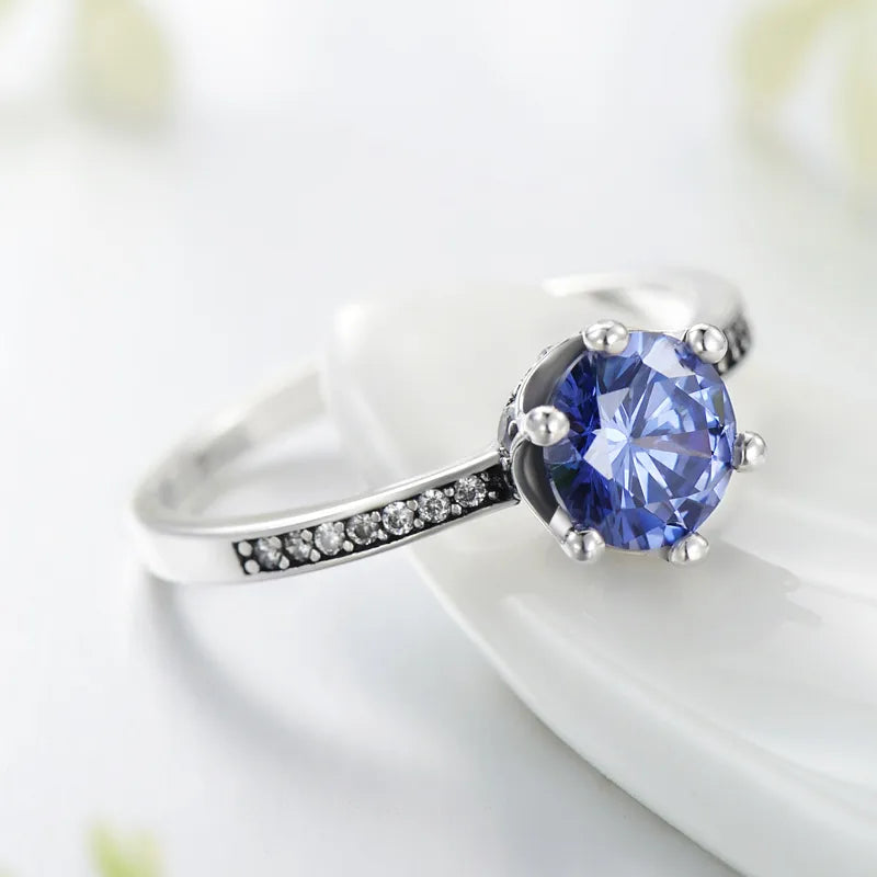 Elegant 925 Sterling Silver Zircon Ring