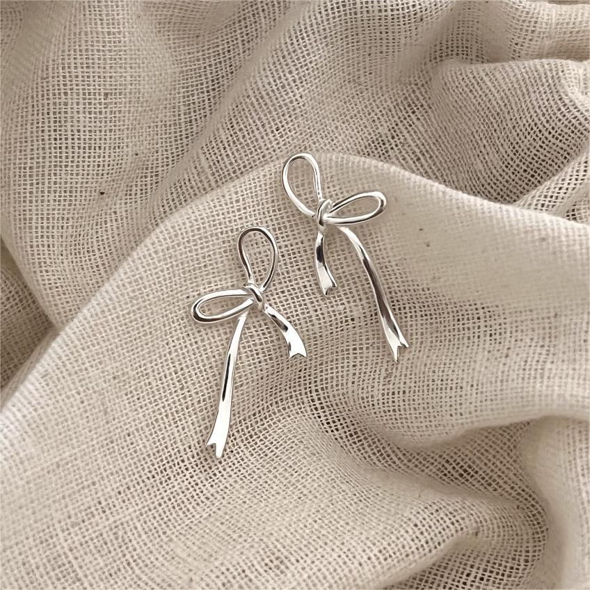 925 Sterling Silver Bow Knot Stud Earrings Bow Stud Earrings C1250 Plain Silver