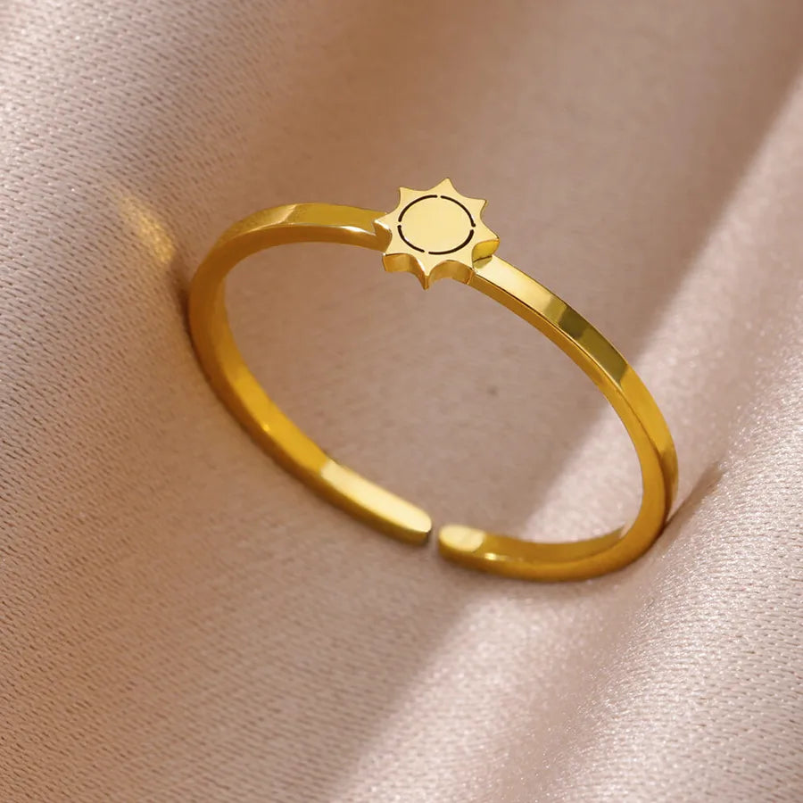 Open Heart Star Ring – Gold & Silver Stainless Steel 8