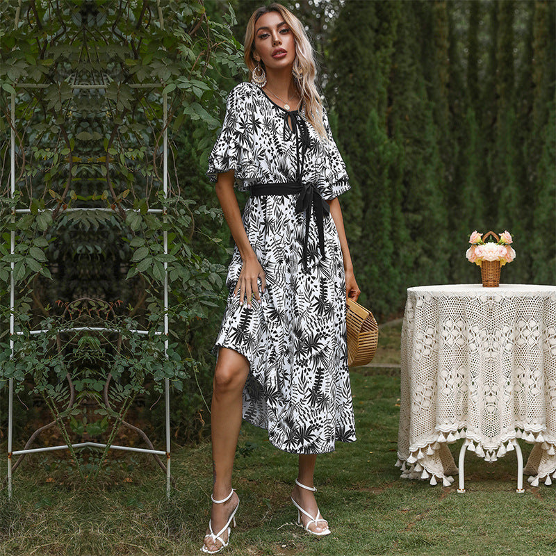 Printed V-Neck Mori Style Midi Dress – Short Petal Sleeves, Spring-Summer