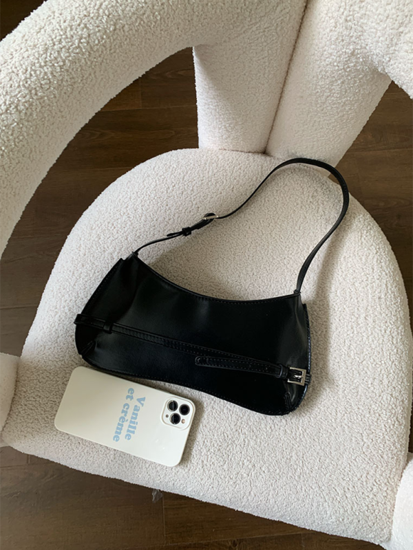 Retro Baguette Shoulder Bag