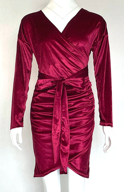 Velvet V-Neck Slim Fit Cocktail Dress – Long Sleeves & High Waist