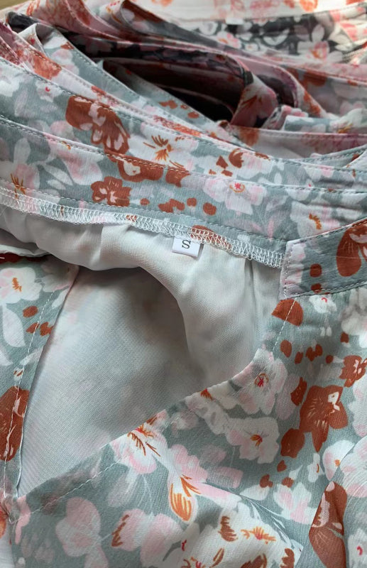 Floral Chiffon V-Neck Lantern Sleeve Blouse