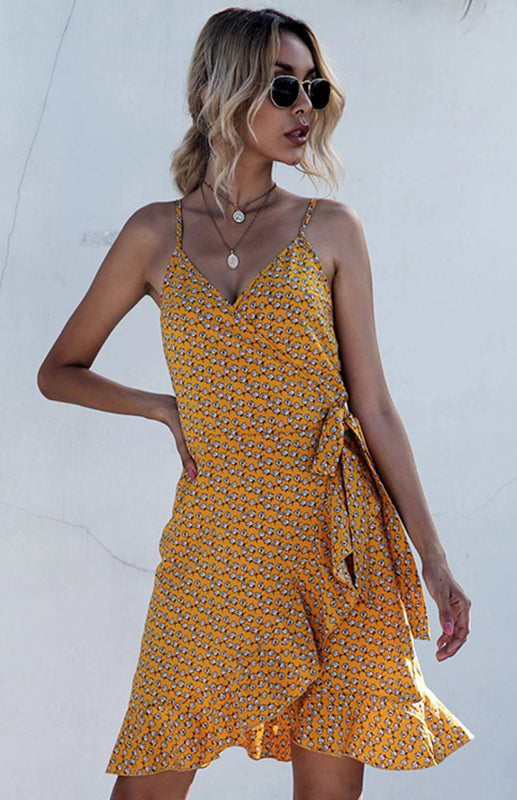 Floral Ruffled Lace-Up Beach Slip Dress – Sleeveless V-Neck Sundress