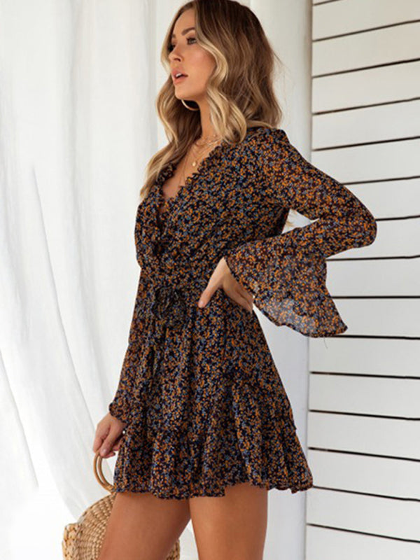 Romantic Floral V-Neck Dress – Long Flared Sleeves & Waist Cinch