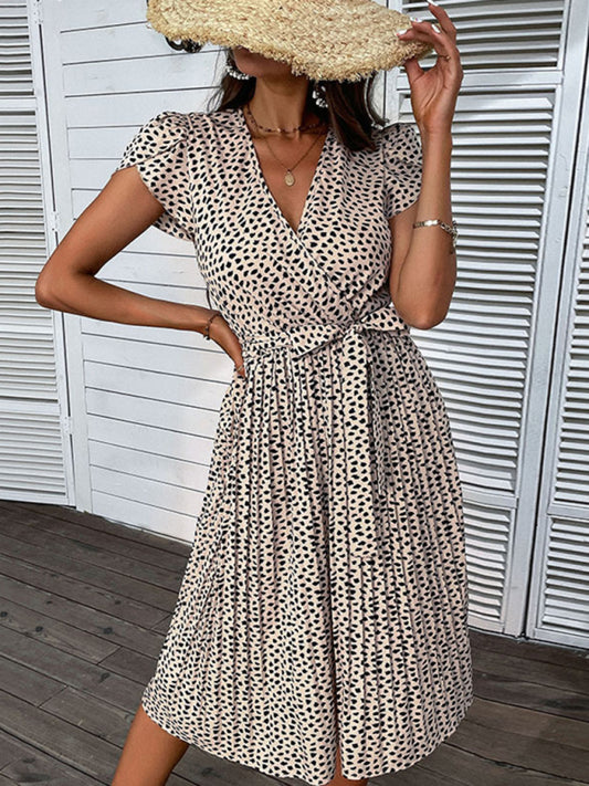 Leopard Print V-Neck Beach Dress – Flowy Fit, Short Sleeves, Size Inclusive