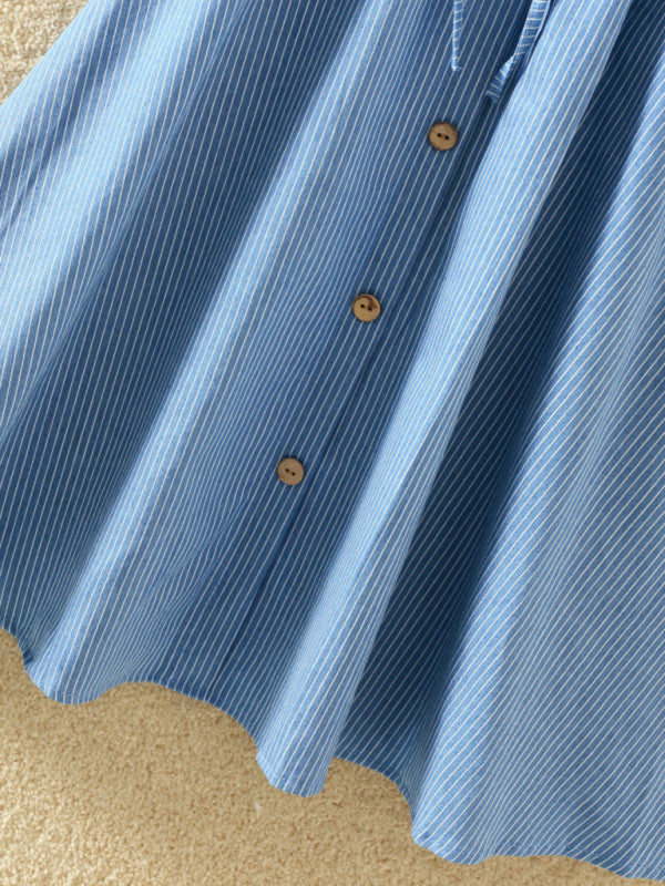 Saia de ganga riscada com botões à frente e corte em A