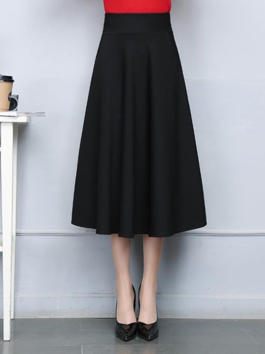 Mid-Length A-Line Knit Skirt with Pockets
