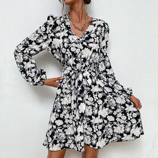 Boho High-Waisted V-Neck Midi Dress – Lantern Sleeves & Floral Print
