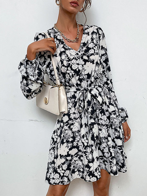 Boho High-Waisted V-Neck Midi Dress – Lantern Sleeves & Floral Print