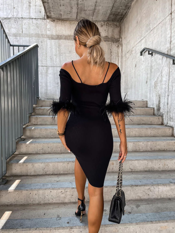 Strickkleid mit schulterfreiem Schnitt und Kunstpelzärmeln – Schicker Frühlingsparty-Look