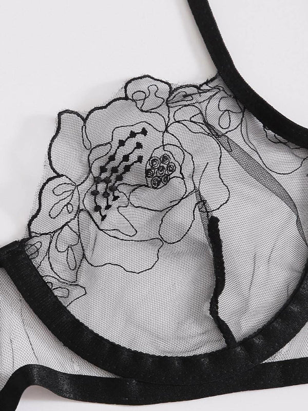 Hollow Love Lace Three-Piece Lingerie Set – Sexy Floral Design, High Elasticity