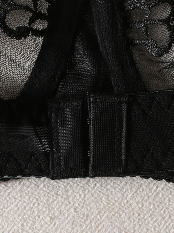 Embroidered Chain Detail Lingerie Set with Leg Wrap