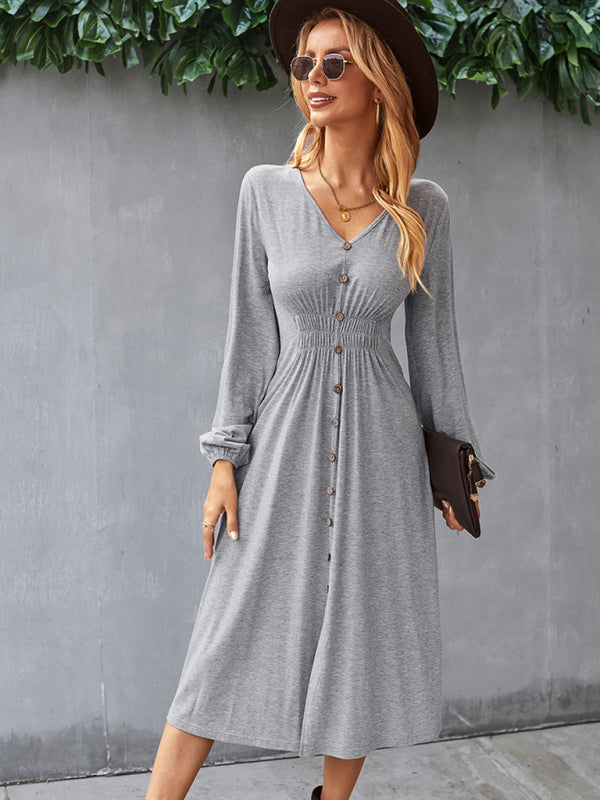Waist-Slimming V-Neck A-Line Midi Dress – Long Sleeve Knit for Casual Days