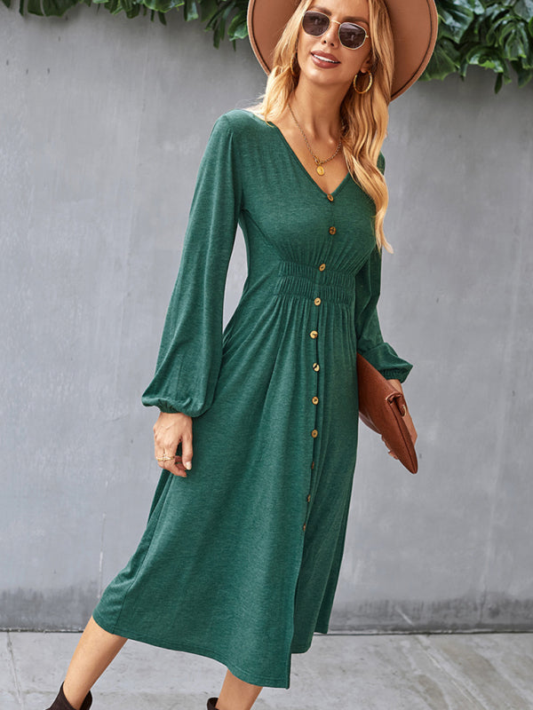 Waist-Slimming V-Neck A-Line Midi Dress – Long Sleeve Knit for Casual Days