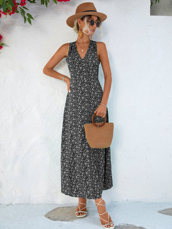 Elegant Floral V-Neck Halter Maxi Dress – Backless, Lightweight Vacation Style