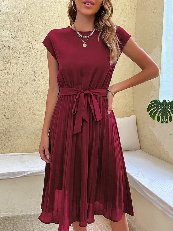 Elegant Wine Red Pleated Midi Dress – Round Neck & Half Sleeves