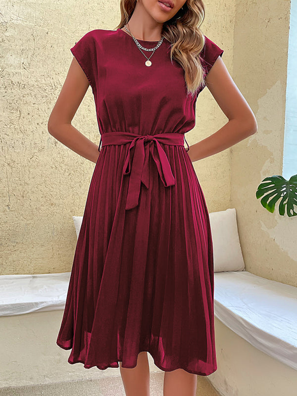Elegant Wine Red Pleated Midi Dress – Round Neck & Half Sleeves